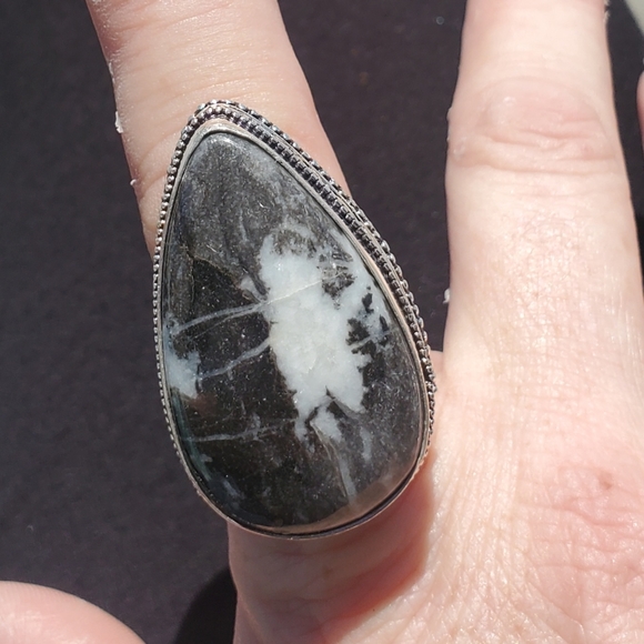 New Oversized Zebra Jasper 925 Silver Ring. - Picture 6 of 15